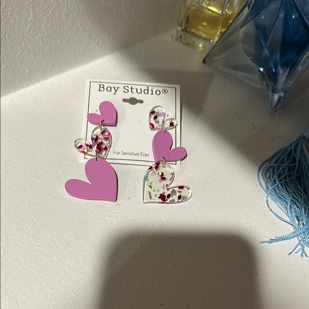 NWT Bay Studio Pink Heart Earrings